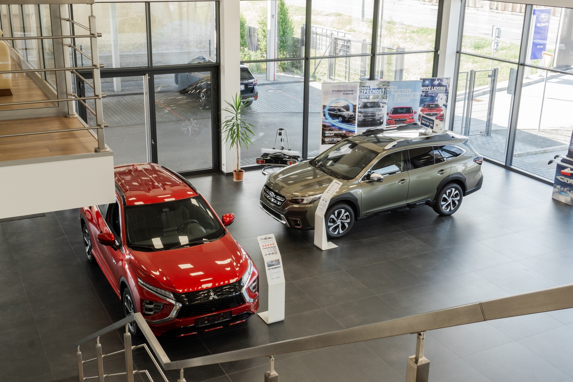 Autosalon 3